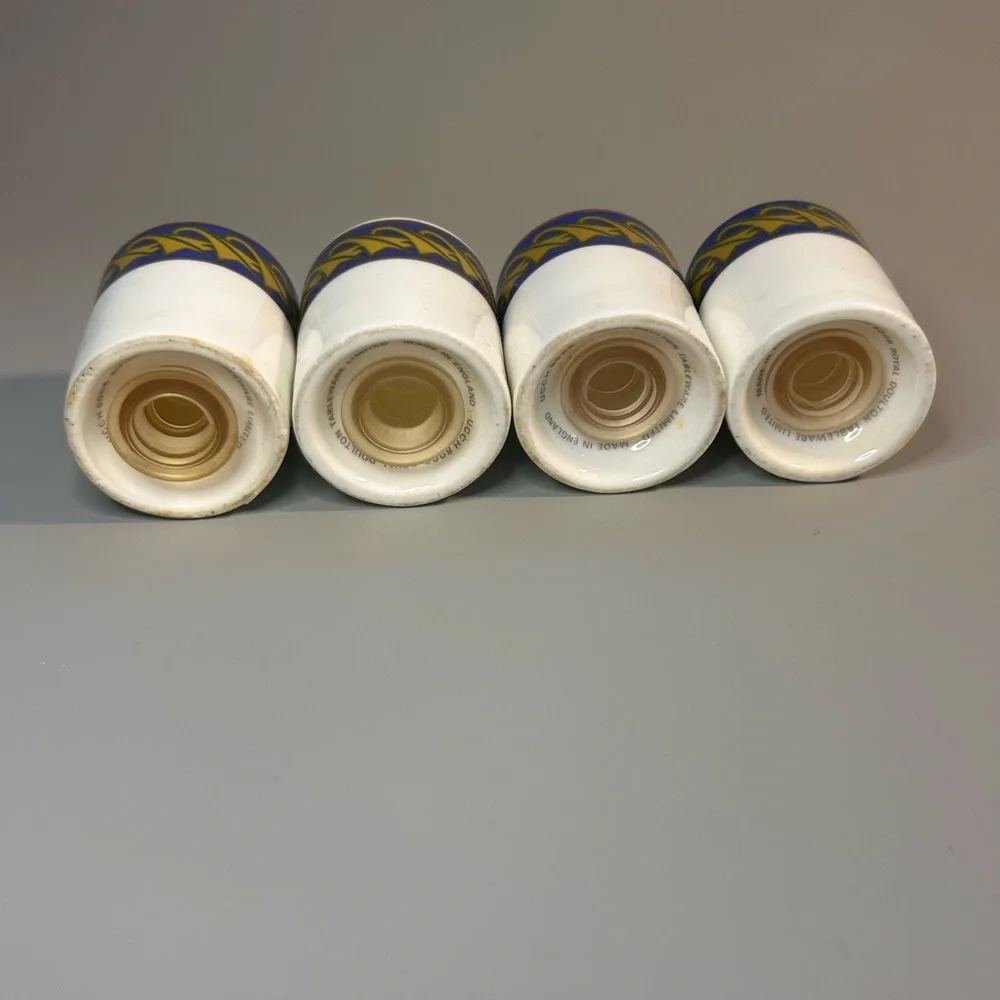 Lot of 4 Royal Doulton Pepper Mini‎ Shakers Set England Bone China w/ Stoppers